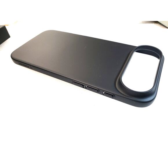 TORRAS Magnetic Slim Fit for iPhone Air Case 6.5 inch Ultra-Thin Compatible w - Picture 3 of 10